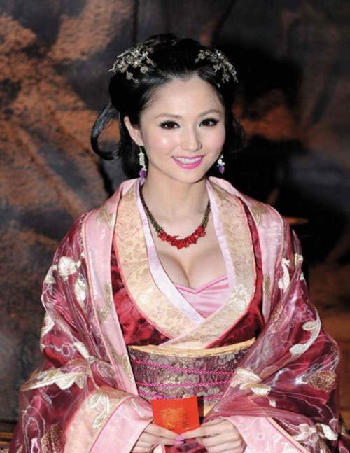 三个明星媳妇张敏陈红,张敏、陈红与明星媳妇们的风采传奇